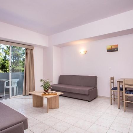 Sun & Sea Hotel Apartments Фалираки Экстерьер фото