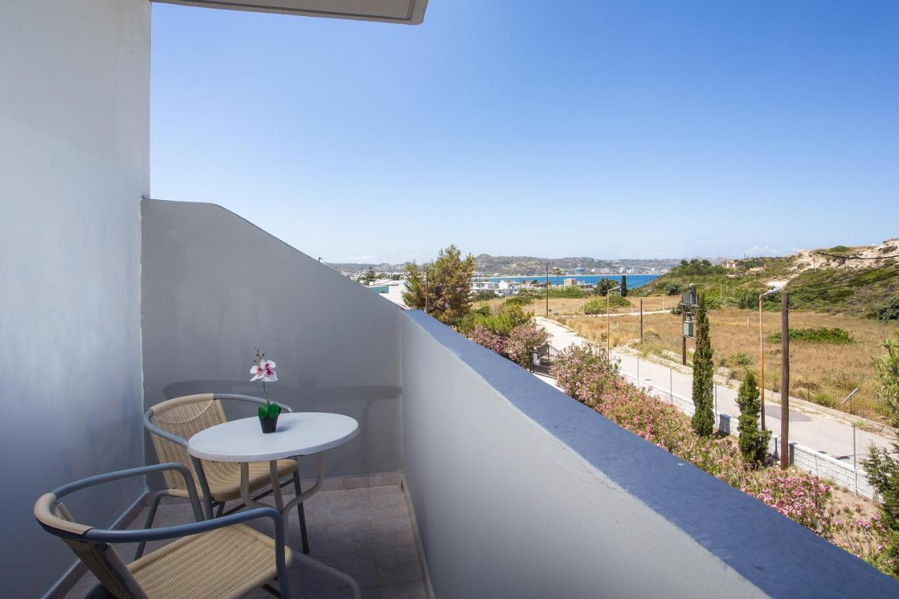 Sun & Sea Hotel Apartments Фалираки Экстерьер фото