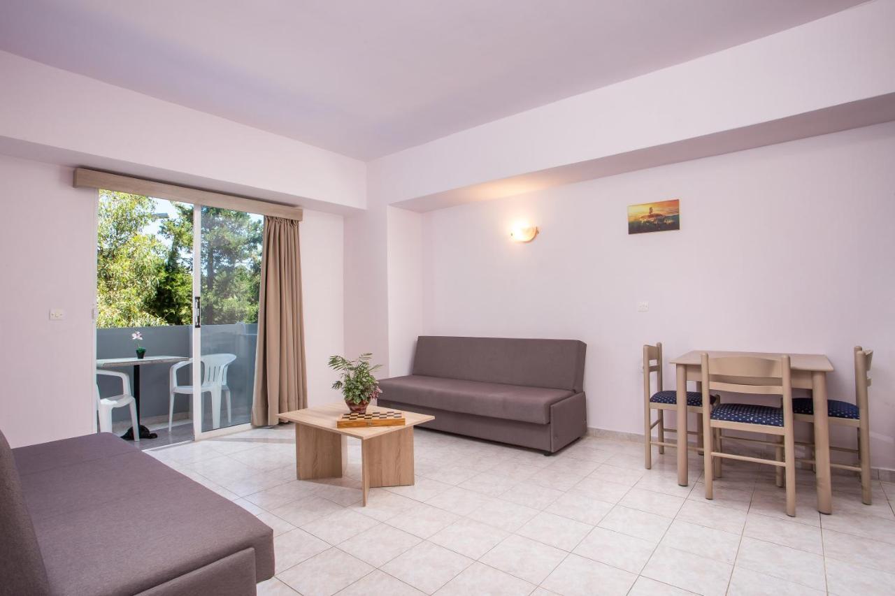 Sun & Sea Hotel Apartments Фалираки Экстерьер фото