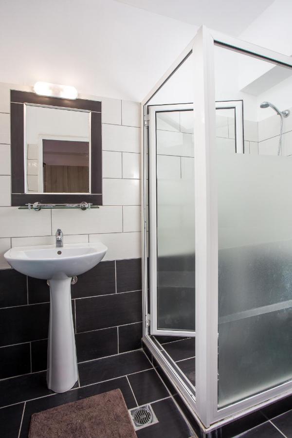 Sun & Sea Hotel Apartments Фалираки Экстерьер фото
