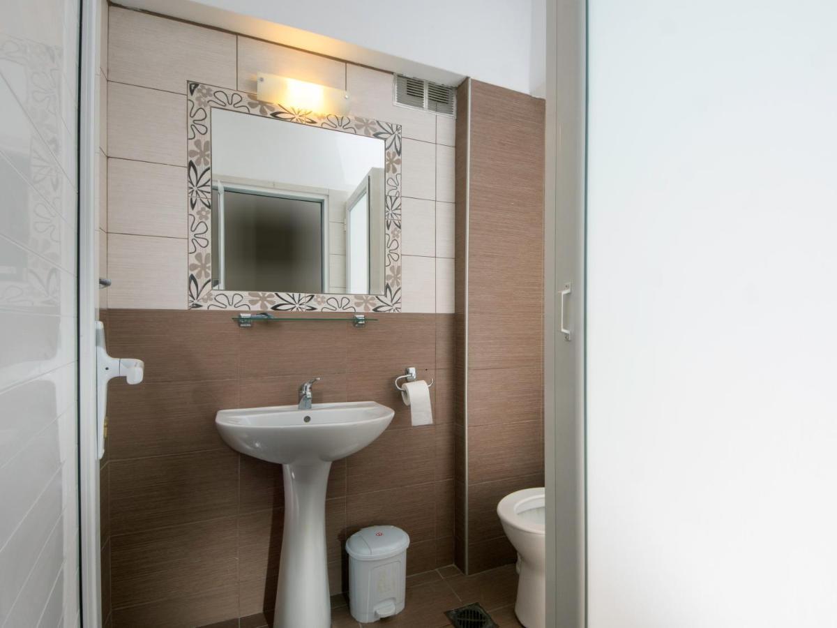 Sun & Sea Hotel Apartments Фалираки Экстерьер фото