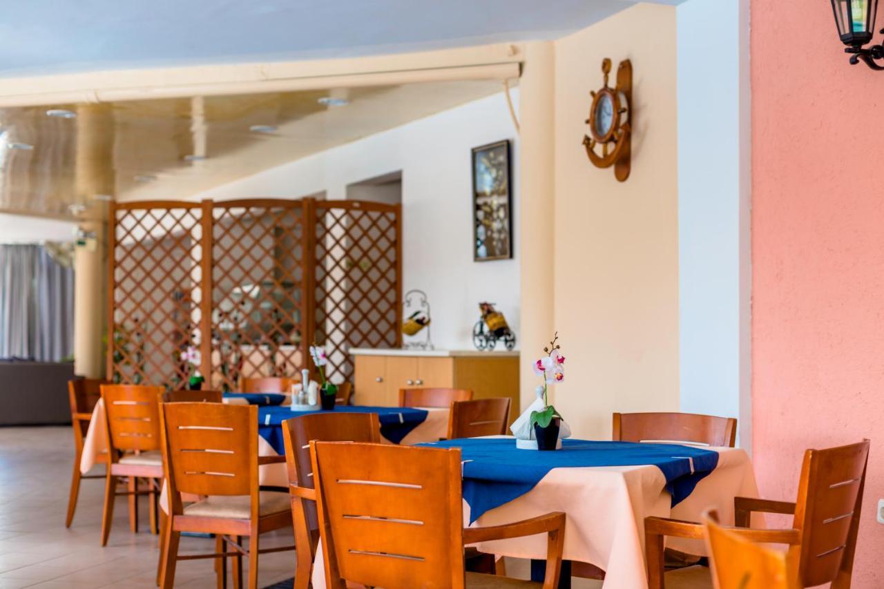 Sun & Sea Hotel Apartments Фалираки Экстерьер фото